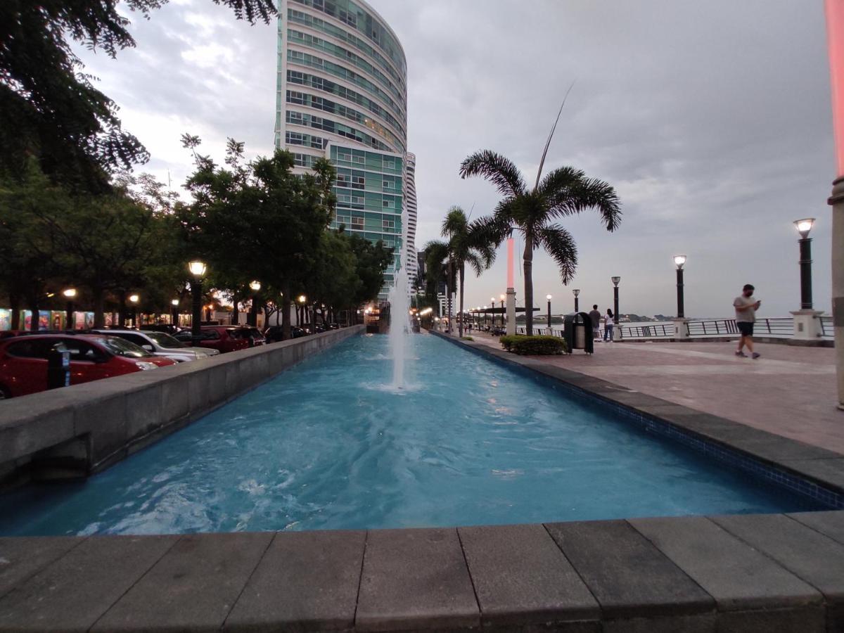 Suite Riverfront Puerto Santa Ana Guayaquil Exteriör bild