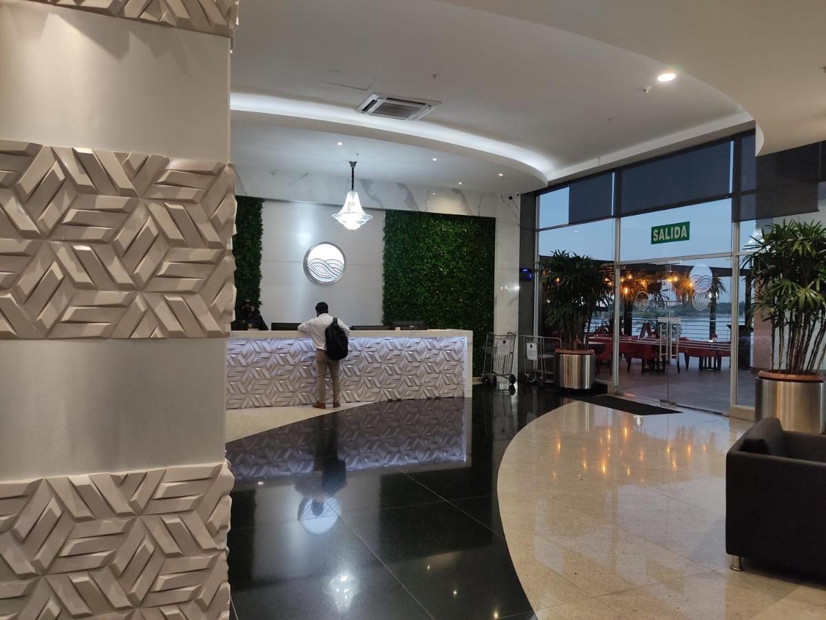 Suite Riverfront Puerto Santa Ana Guayaquil Exteriör bild