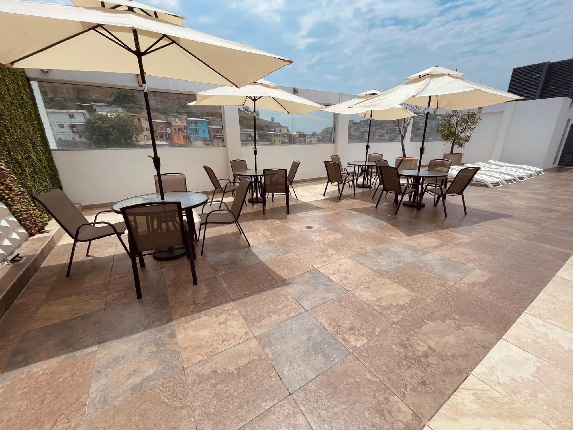Suite Riverfront Puerto Santa Ana Guayaquil Exteriör bild