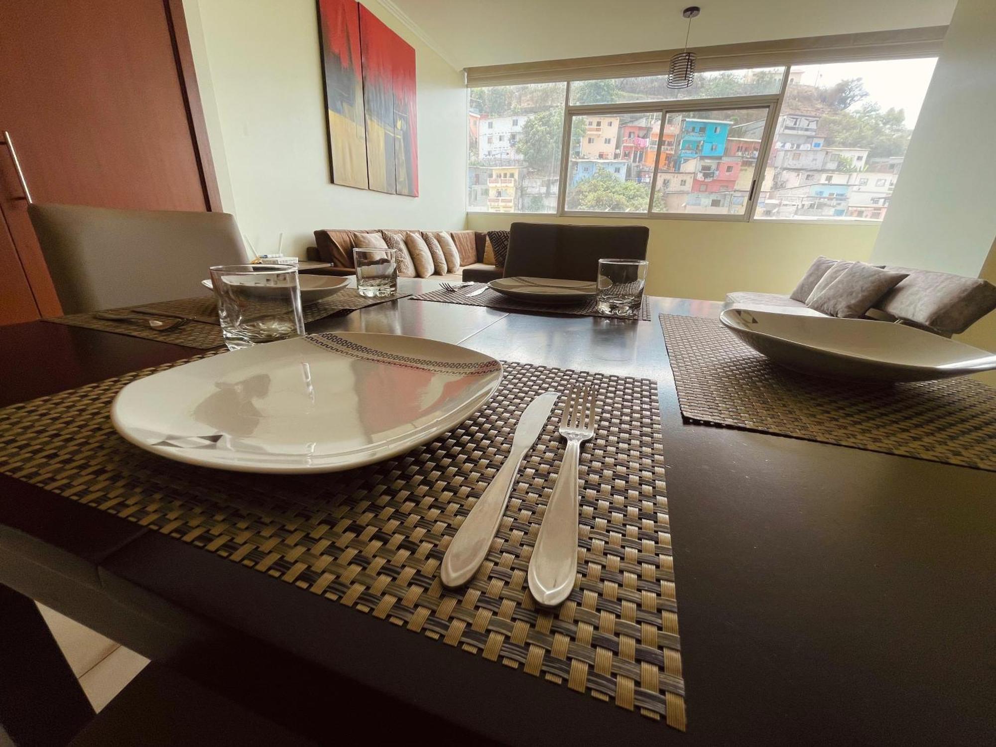 Suite Riverfront Puerto Santa Ana Guayaquil Exteriör bild